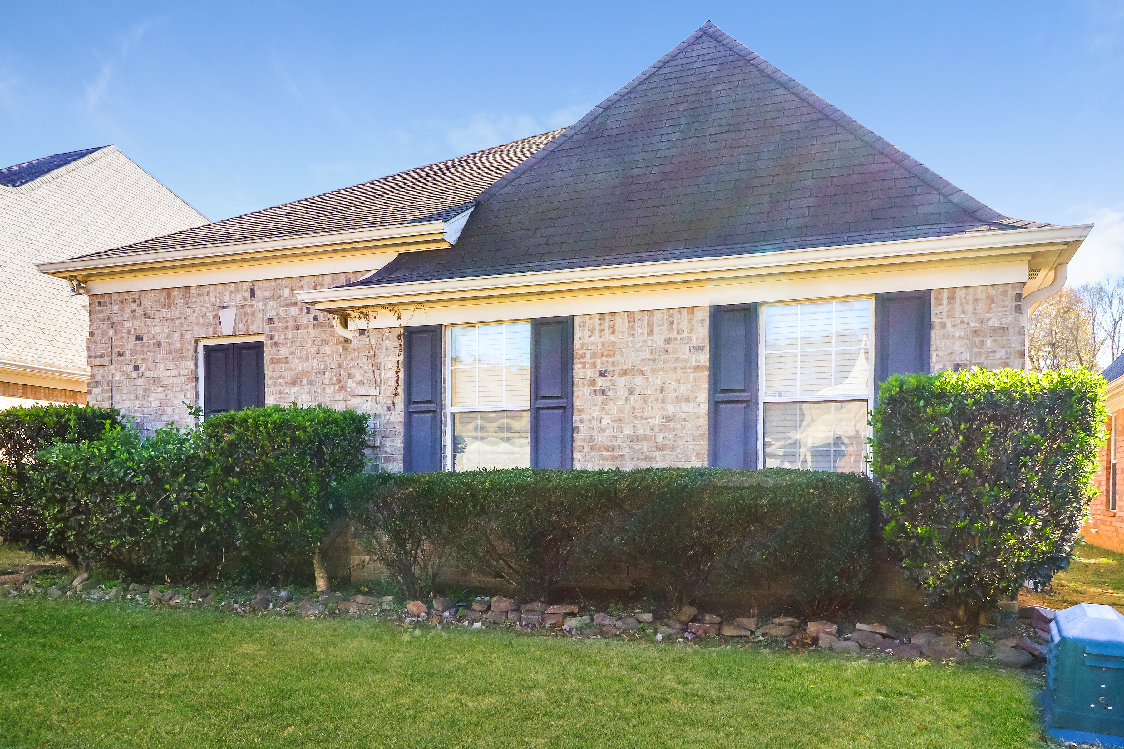 6855 Kerri Valley Ln Cordova, TN 38018